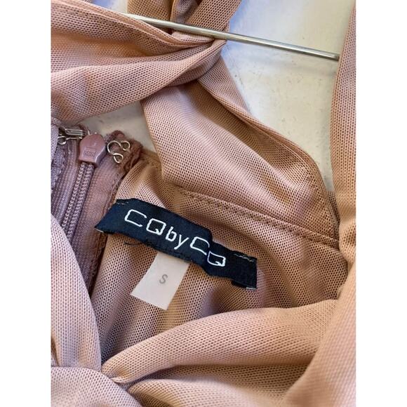 Tan top - Picture 2 of 3